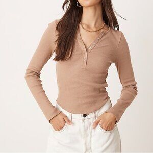 Aerie Tan Half Button Long Sleeve Waffle Knit Henley T-Shirt Top Women’s Small